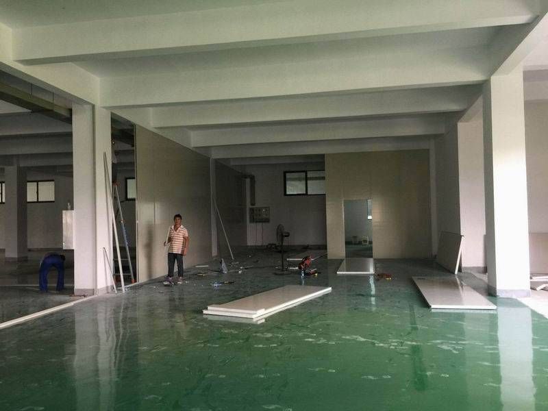 GMP净化工程，洁净车间、厂房、车间、办公、宿舍、酒店、洁净厂房、化妆品车间、
乳化车间、电子光学、食品日化、医疗器械、生物制药等整体解决方案。专业钢结构、GMP净化车间、洁净板夹芯板隔断吊顶、冷库、环氧地坪、通风换气、
恒温空调、机电设备、净化水设备、消毒杀菌、防爆实验室、水电工程、污水处理